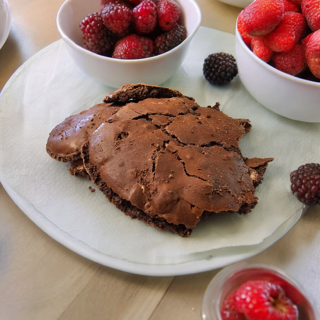 Angelo di Cioccolato - Chocolate Angel - 8 oz